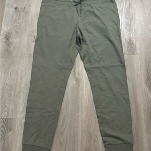 Men's Casual Olive Joggers